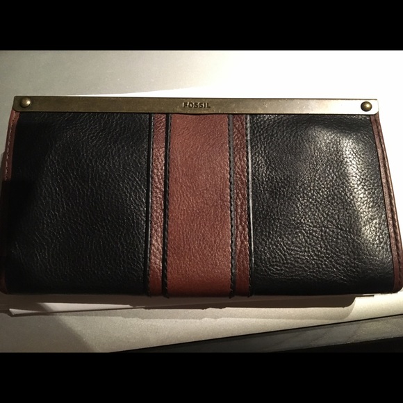 Fossil Handbags - Fossil leather wallet